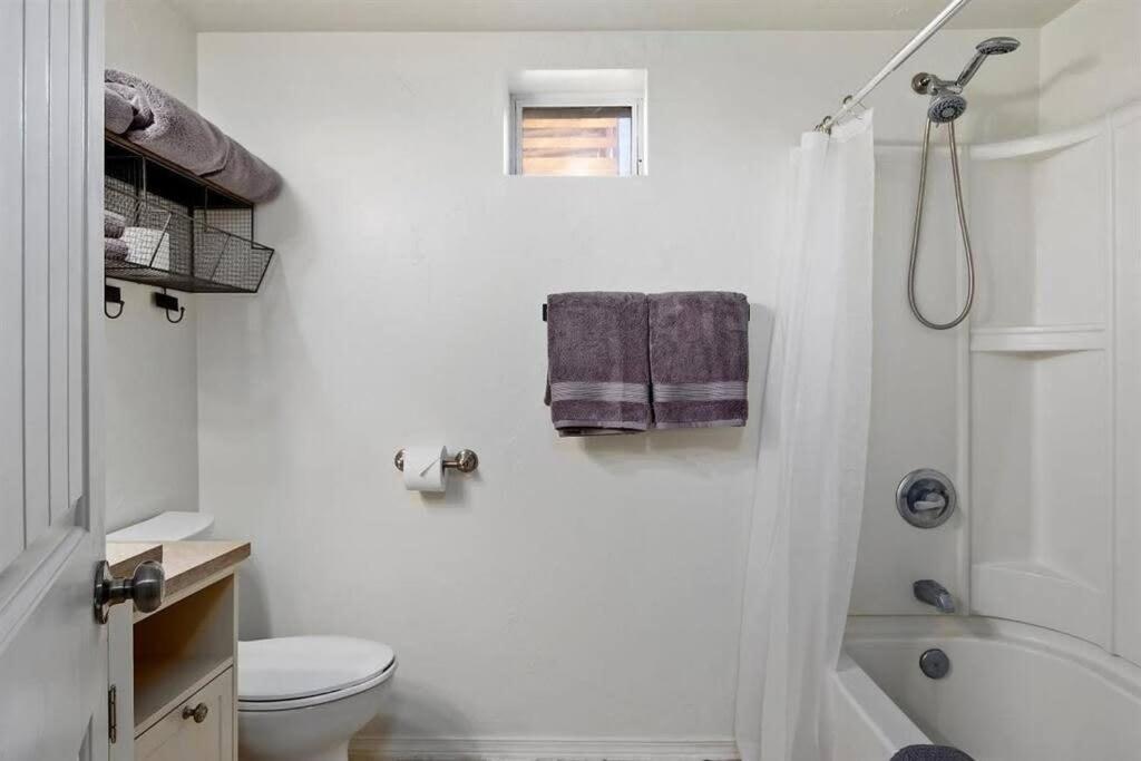 #Stayinmydistrict Twin Falls Pendleton Chic Suite Buitenkant foto